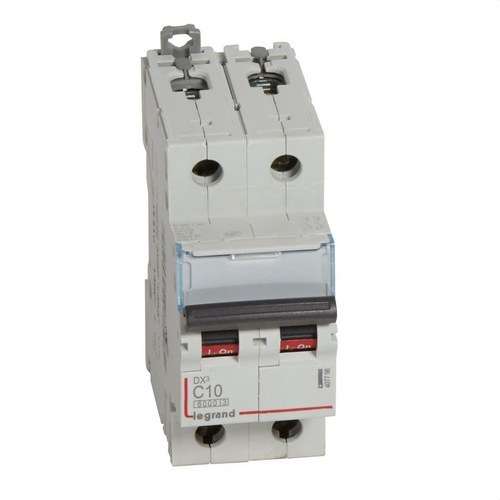 Μαγνητοθερμικός DX3 2P 10A Καμπύλη C 6/10kA με αναφορά 407798 από τη μάρκα LEGRAND