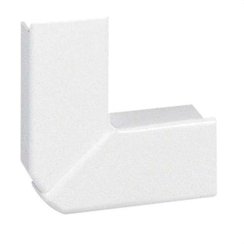 Γωνιακός επίπεδος 40x20mm DLPLUS με αναφορά 030283 από τη μάρκα LEGRAND