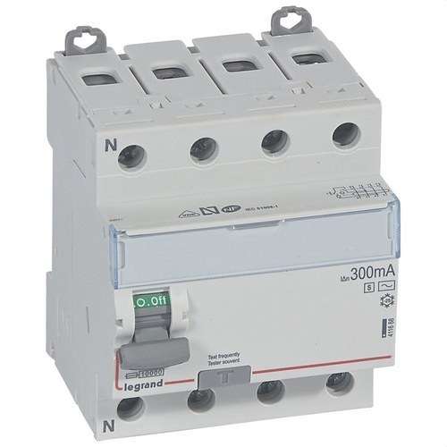 Διαφορικός DX³ 4P 400V 40A Καμπύλη AC 300mA 4 μονάδες με αναφορά 411668 από τη μάρκα LEGRAND