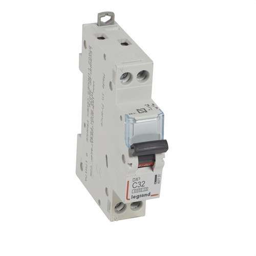 DX3 Διακόπτης Ισχύος 1P+N 32A Καμπύλη C 6/10kA με αναφορά 407731 από τη μάρκα LEGRAND