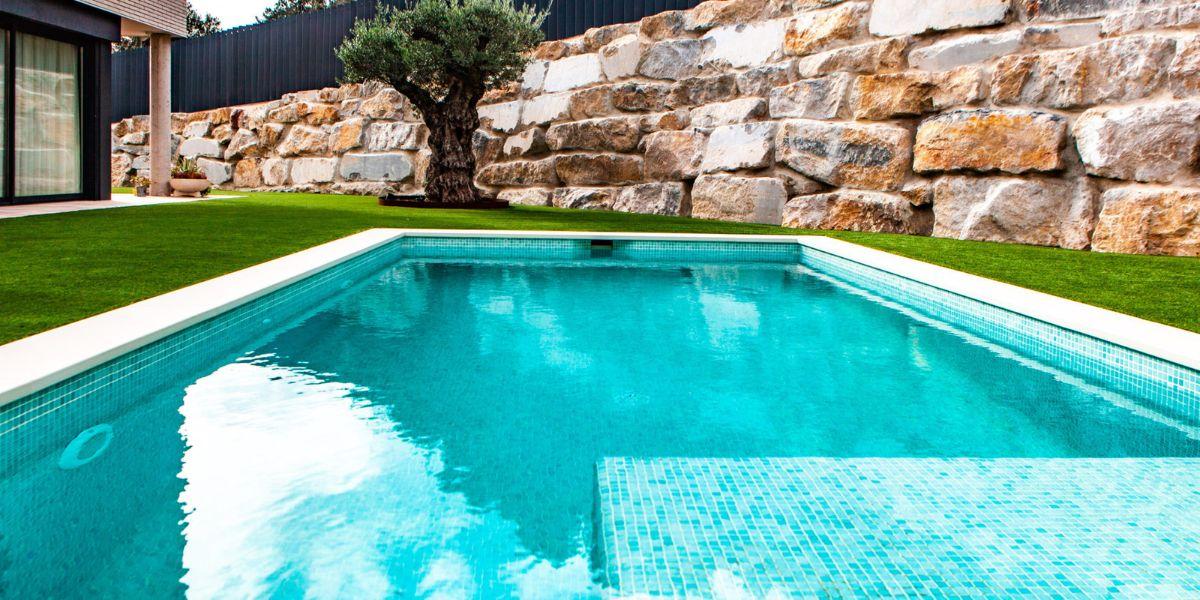 Υπολογισμός m3 πισίνας